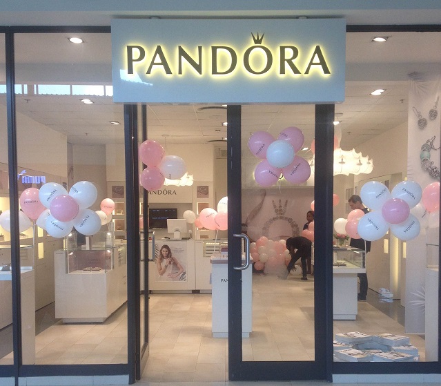 pandora1-lifemag