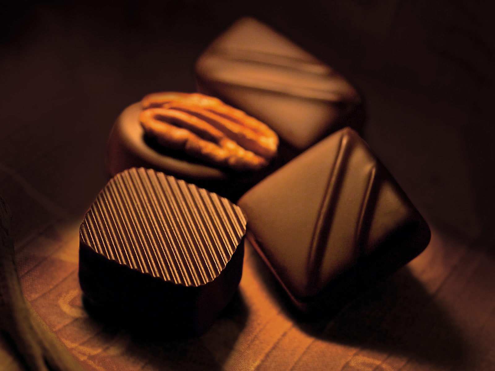 Dark-Chocolate-Wallpaper-2