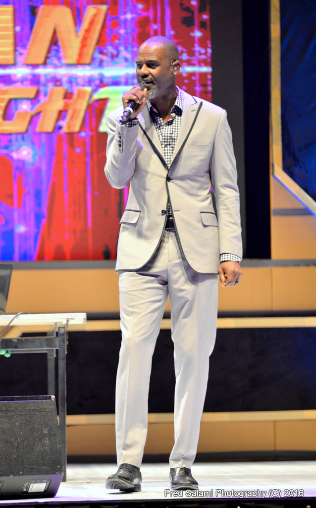 Brian-McKnight-1