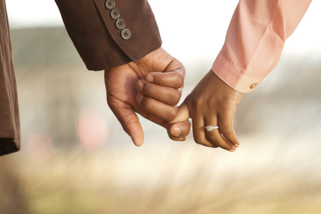 African-American-couple-holding-hands-e1472403945605