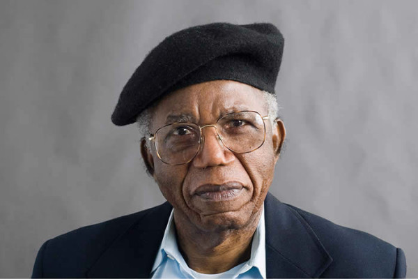Chinua-Achebe-e1470028022222